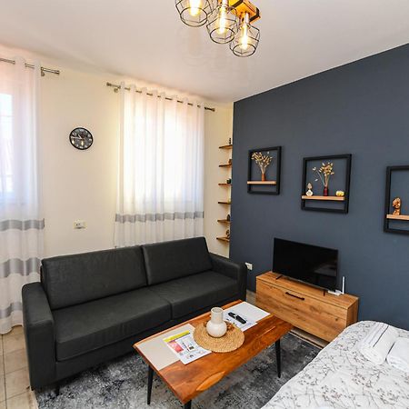 City Nest Shkodër Buitenkant foto